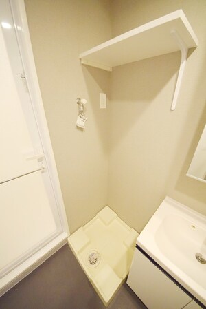 プラウドフラット根津谷中の物件内観写真